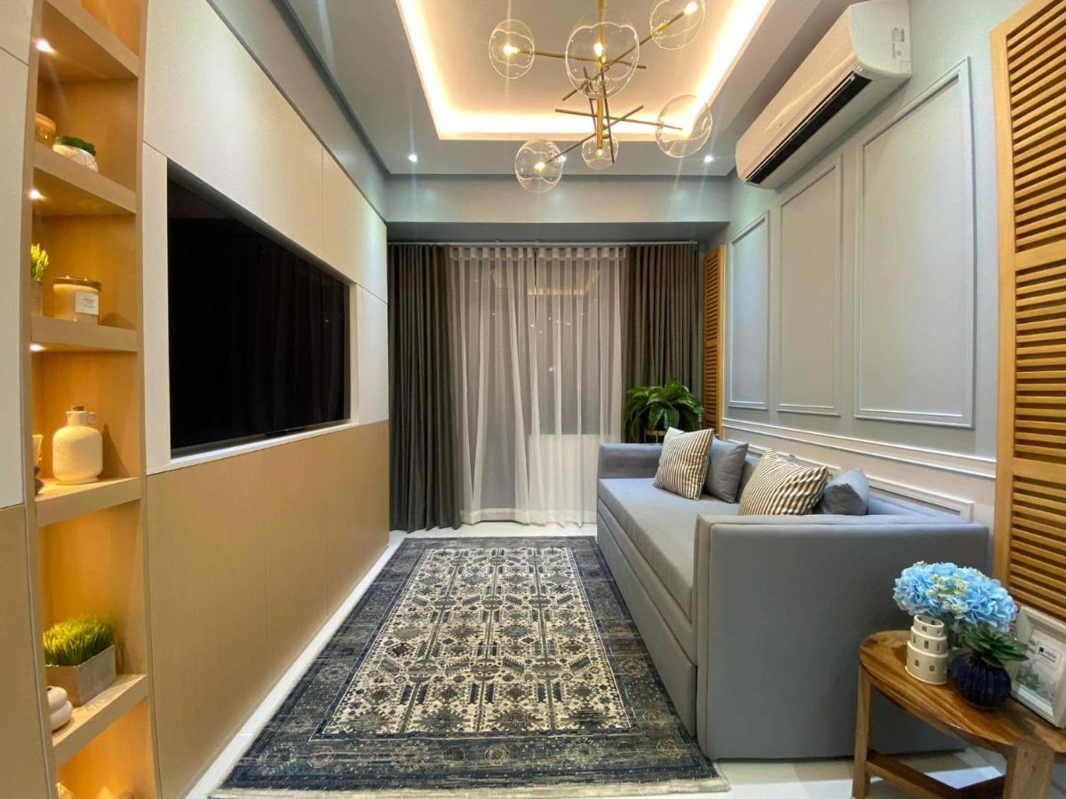 The Florence At Mckinley Hill Taguig Exterior photo